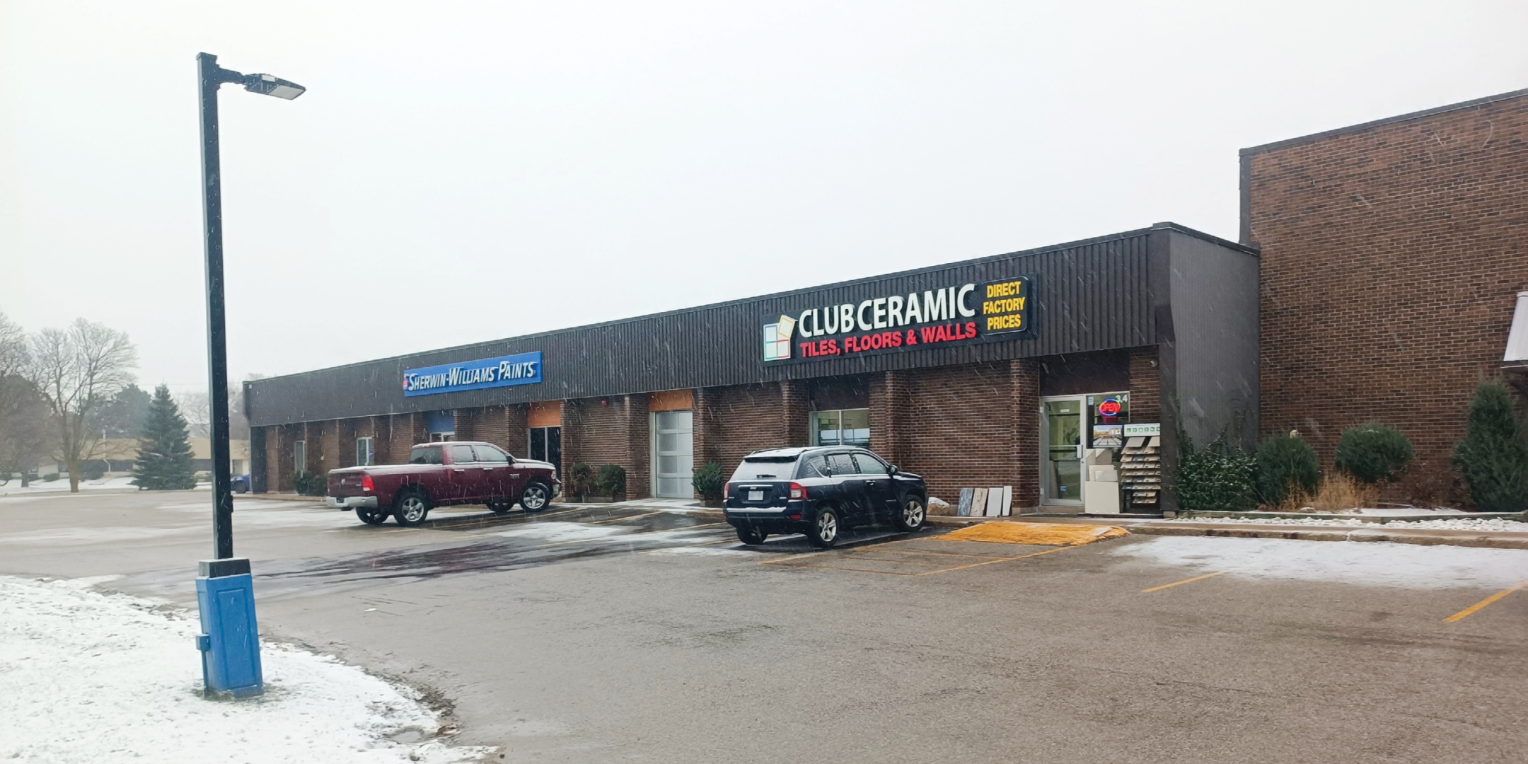 15 Sheldon Drive Exterior Storefront - Club Ceramic Tiles, Floors & Walls