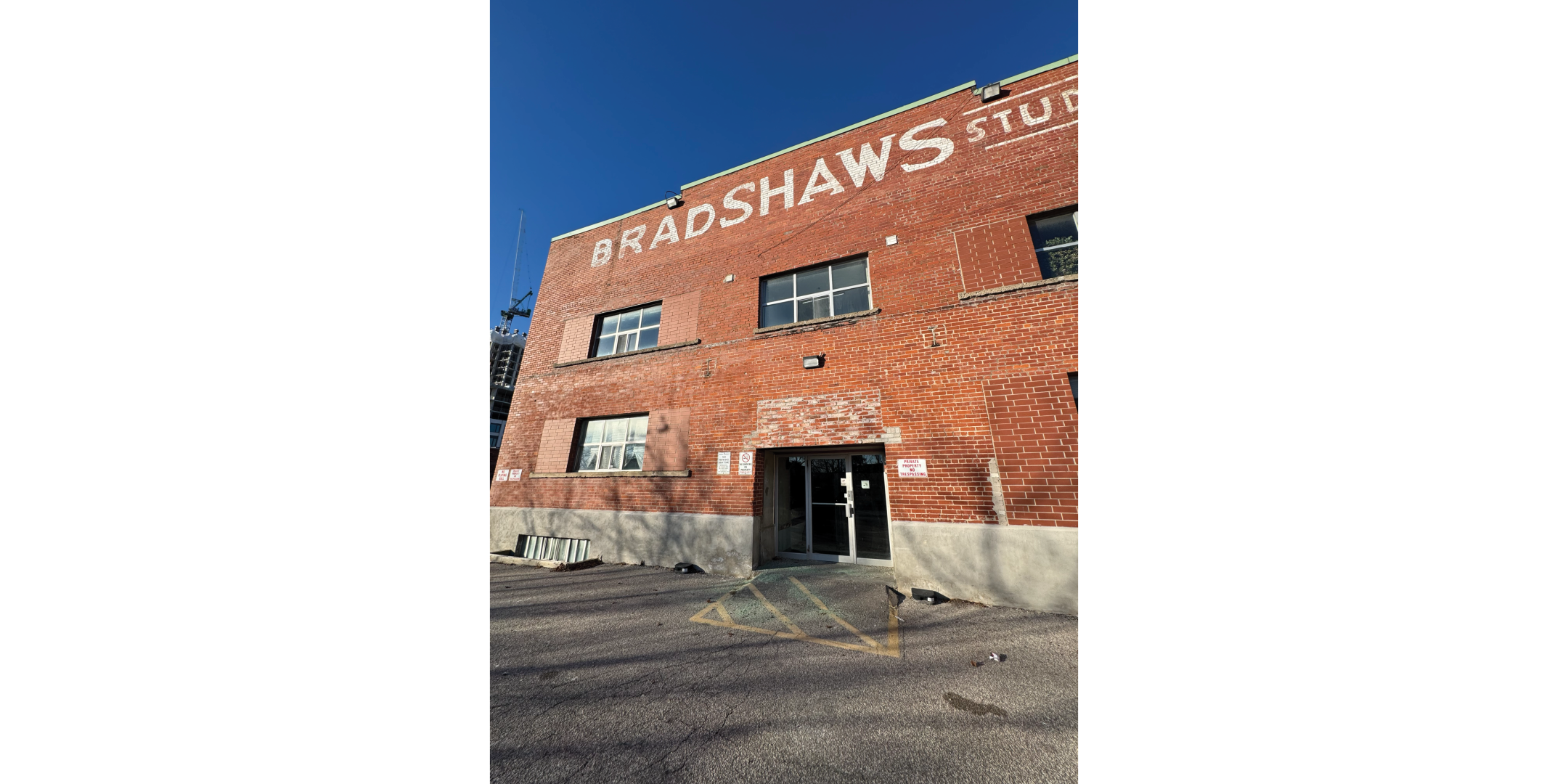 5 Adrian Avenue Property Building