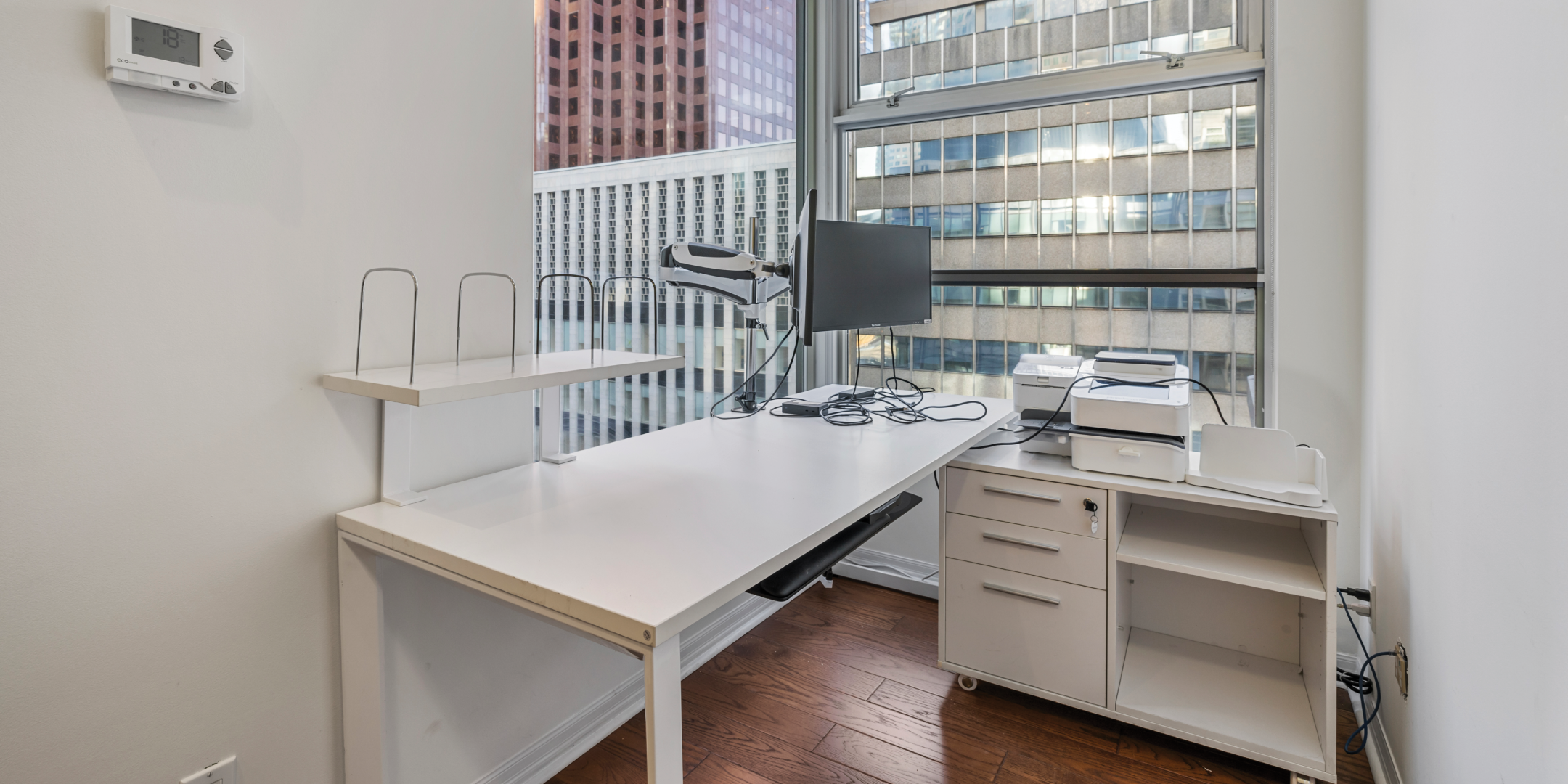 1 King Street West floor 15 office