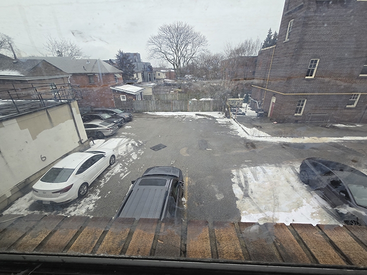 805 St Clair Avenue W - 06