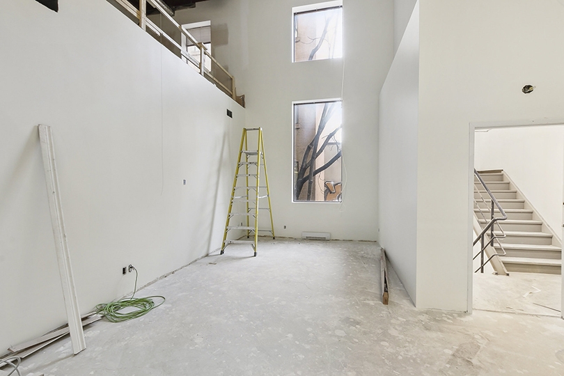 101 Richmond St E interior view of the building with stairs and big windows