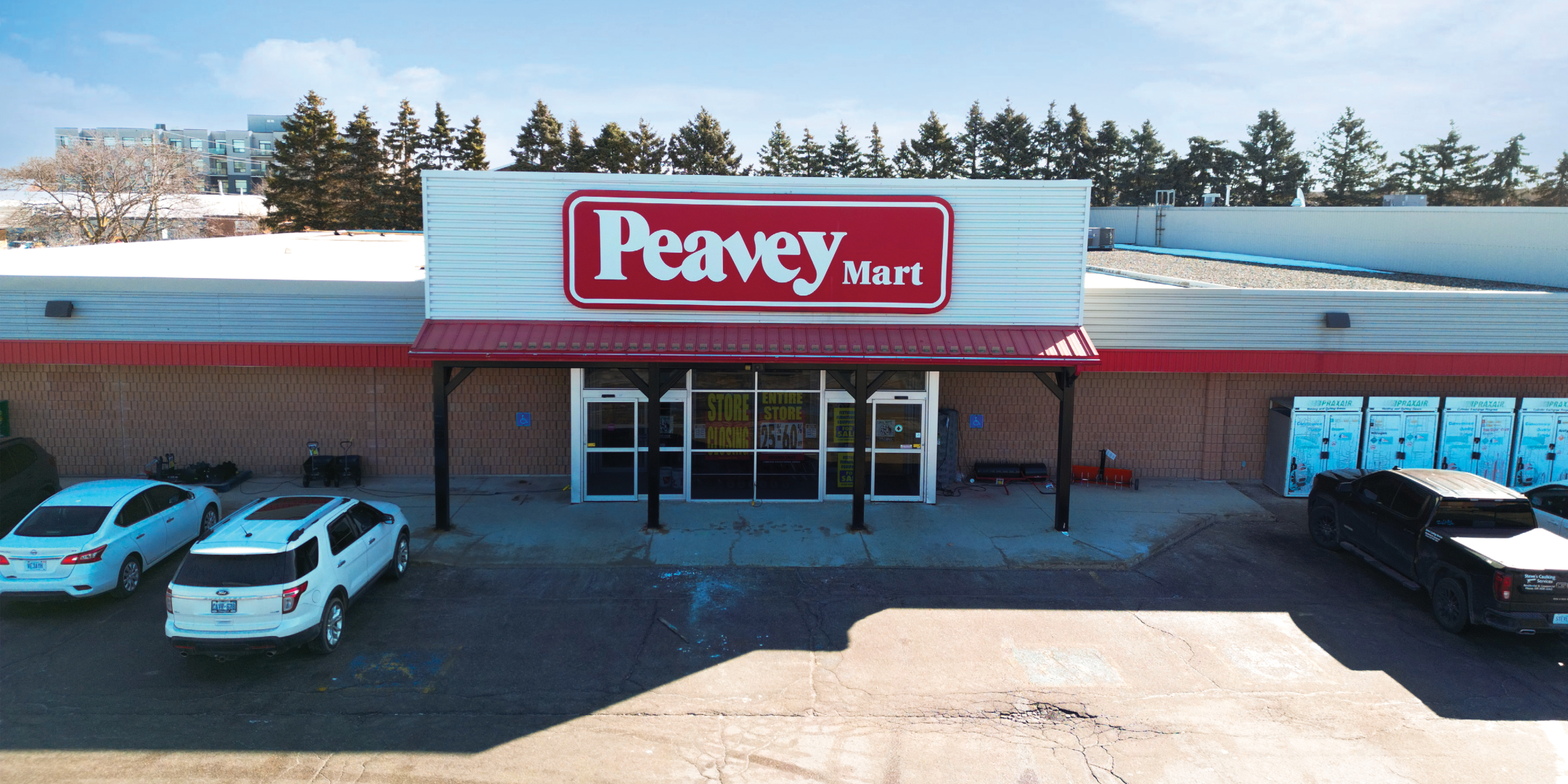 121 Concession Street E Investment/Retail Building Peavey Mart