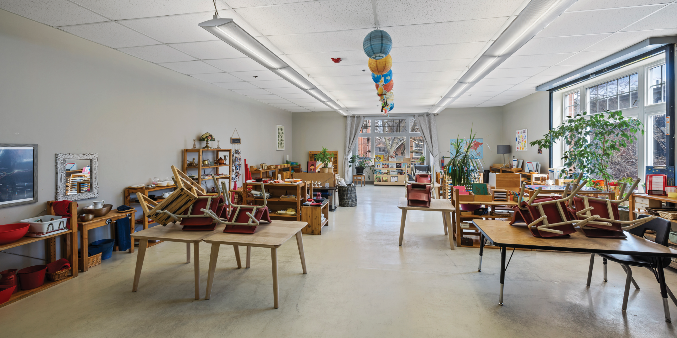39 Spadina Road classroom