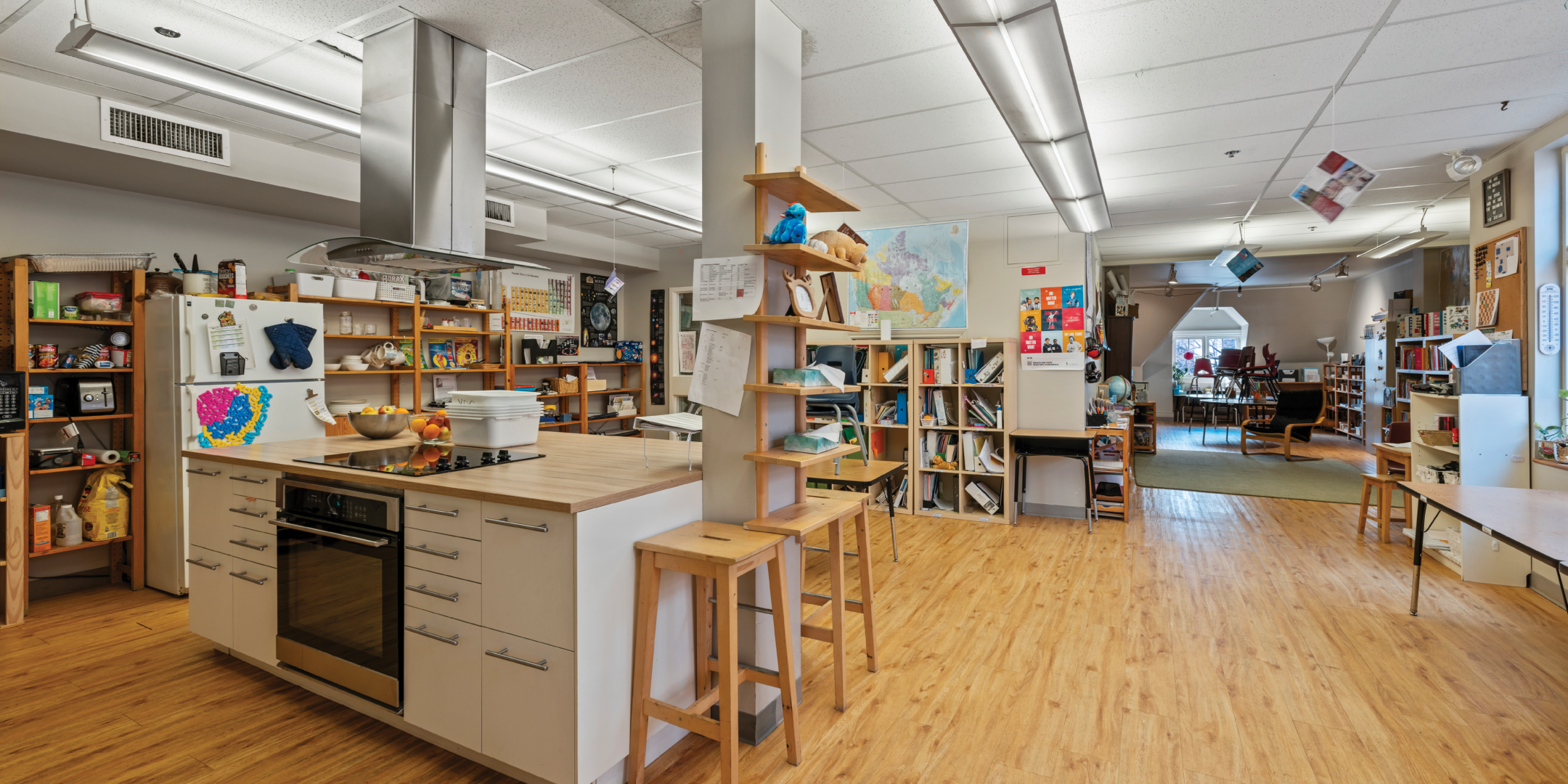 39 Spadina Road kitchen