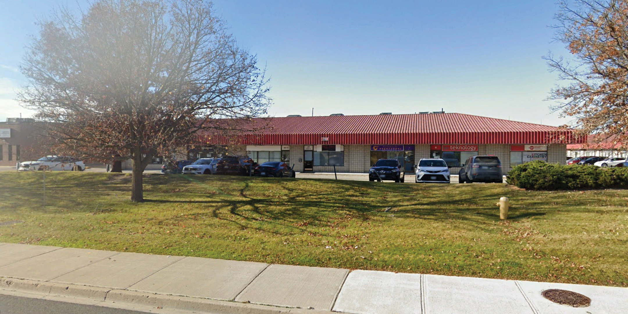 450 Alden Road Building in Markham, ON