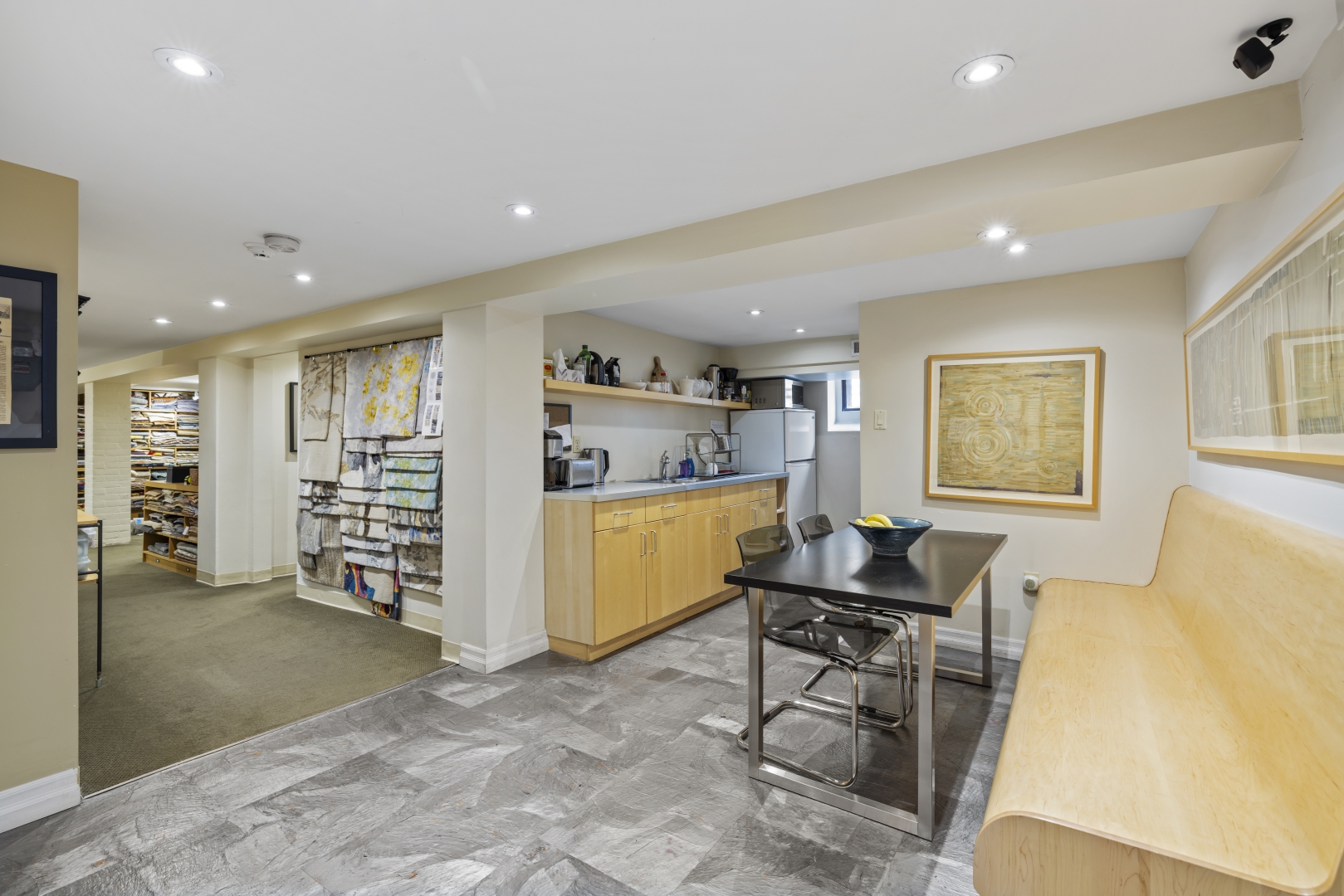 532 Annette Street Basement kitchen with dining area
