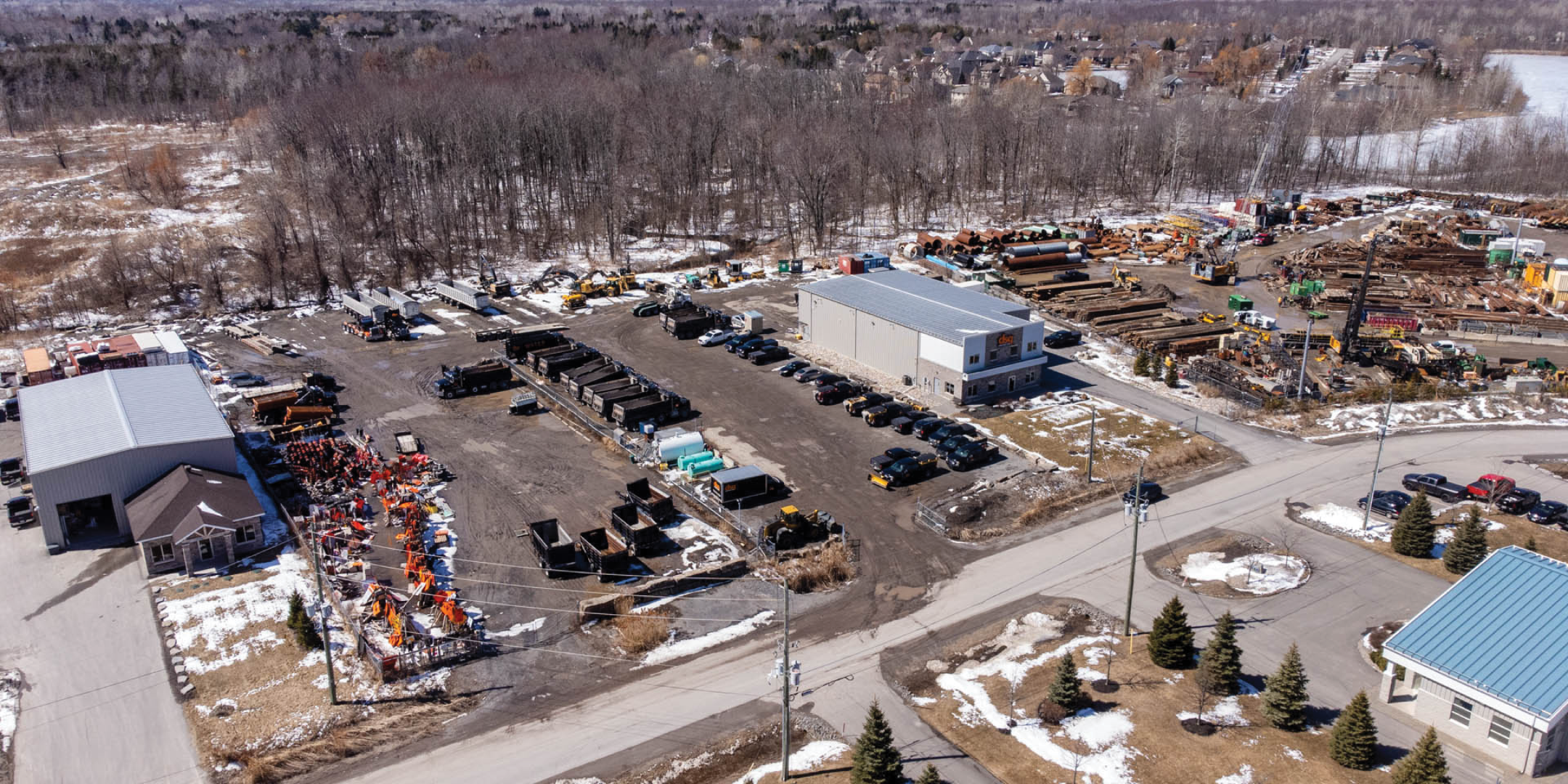 Aerial view of property and surrounding area