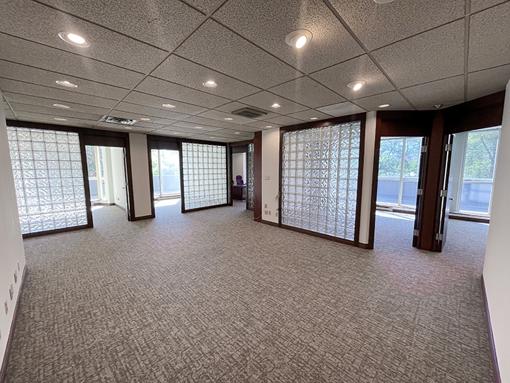 120 Carlton Street interior 