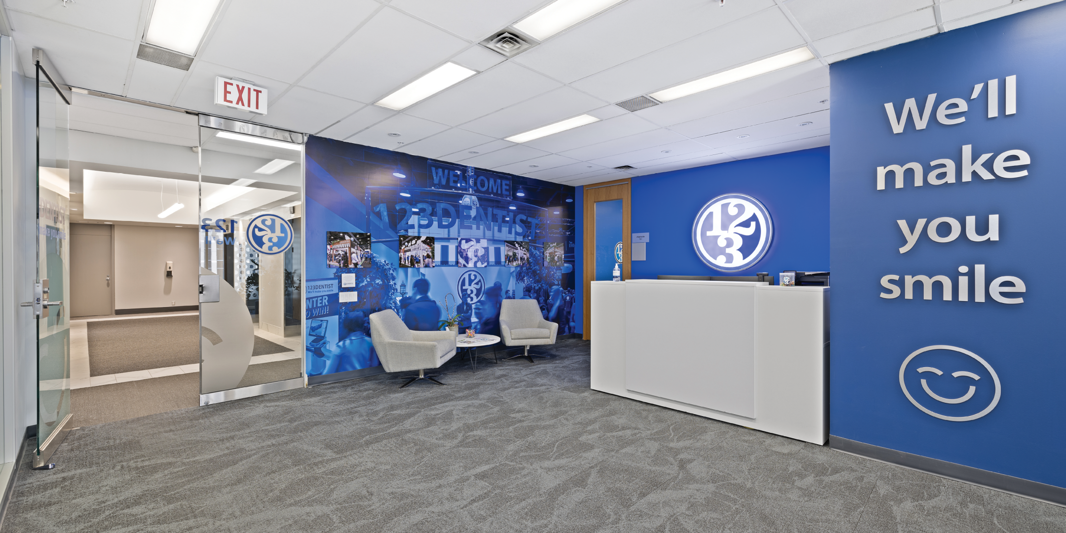 141 Adelaide Street W Suite 900 front desk 