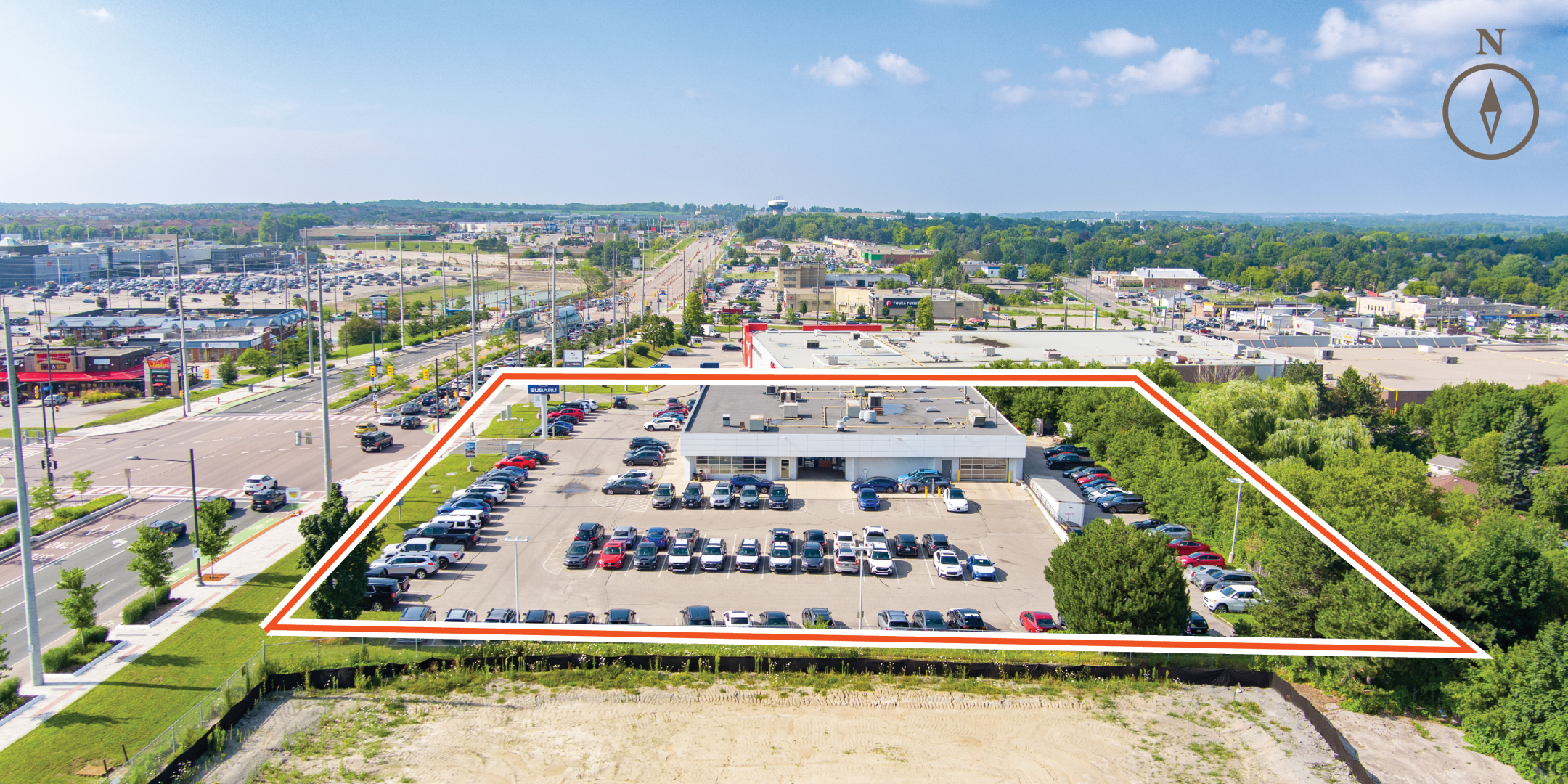17415 Yonge Street Property Outline