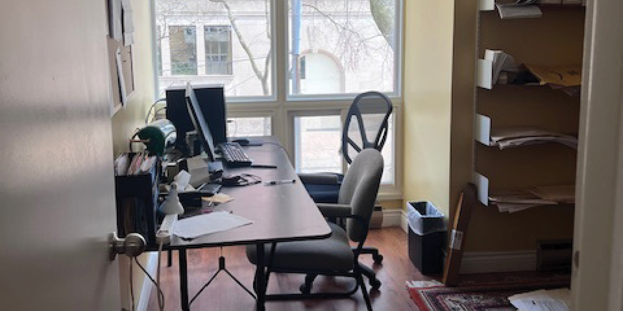 276 Gladstone Avenue office
