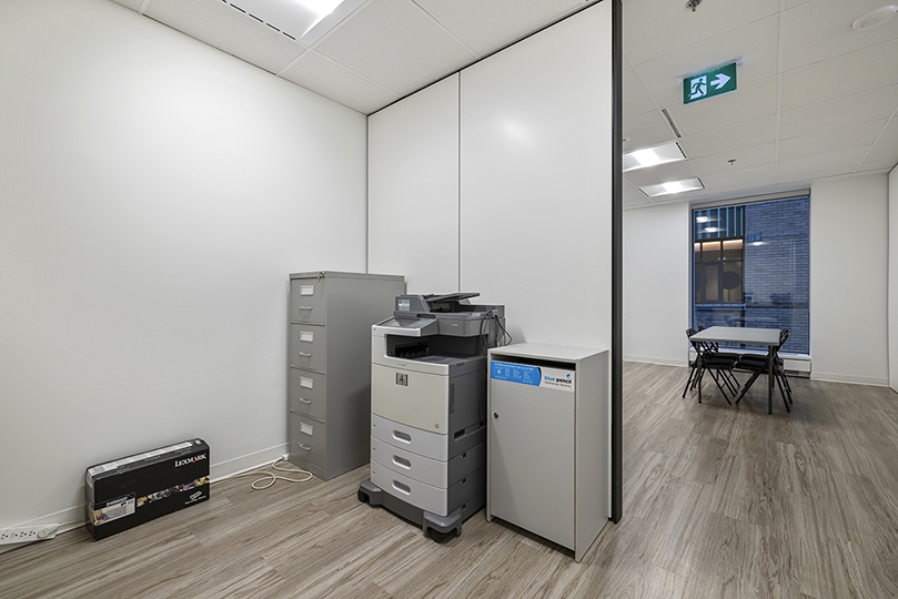 390 Bay Street printing room