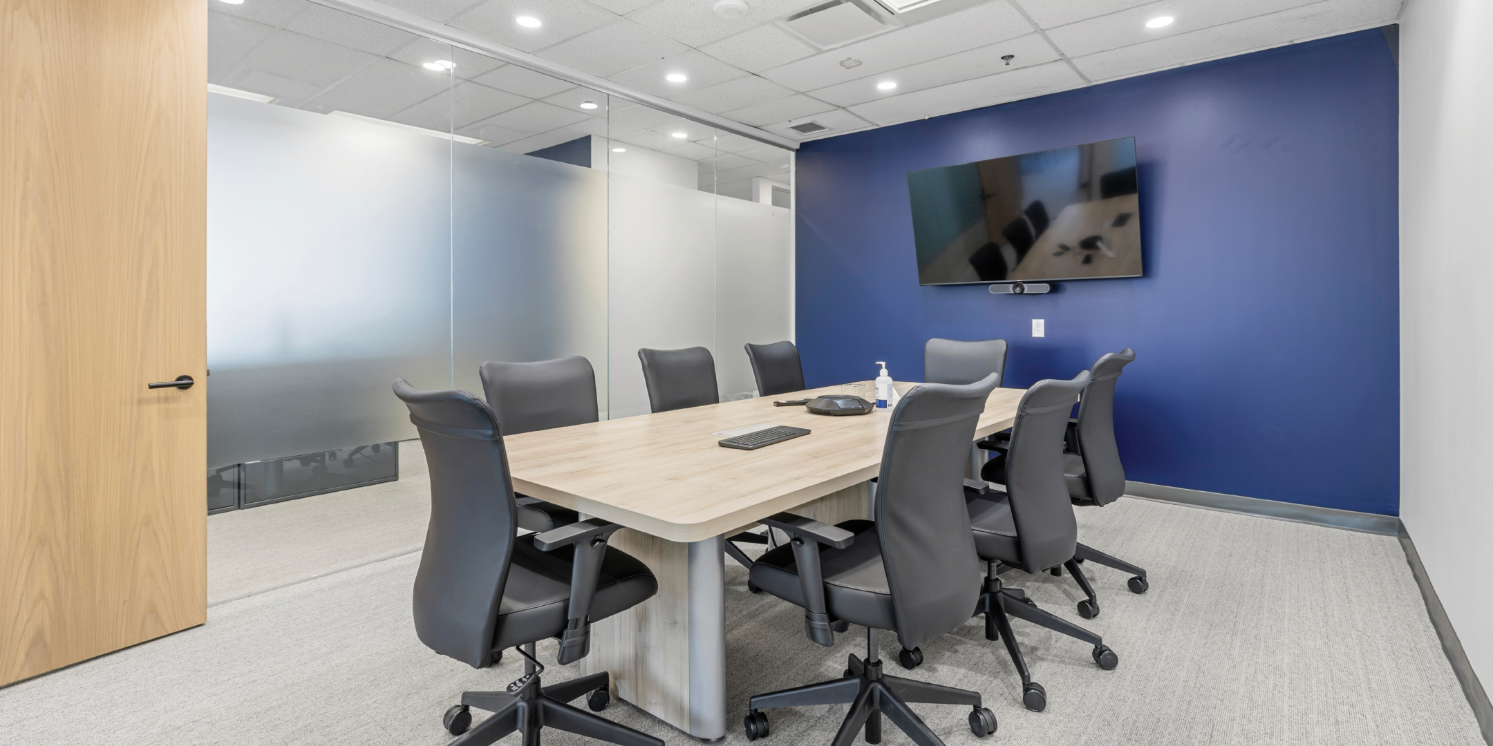 4881 Yonge boardroom