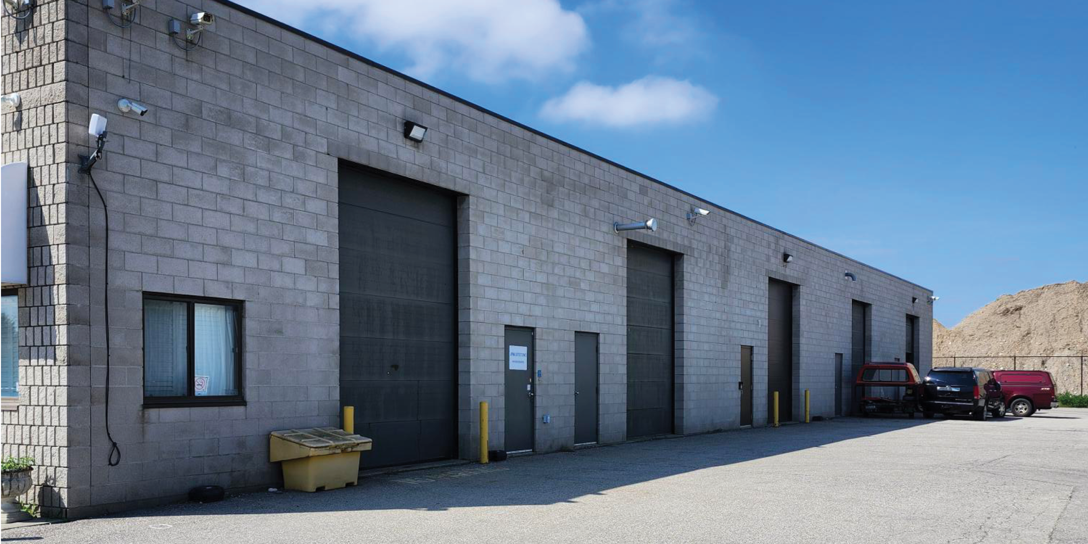 63 Woodslee Avenue, Unit A Exterior Shipping Area