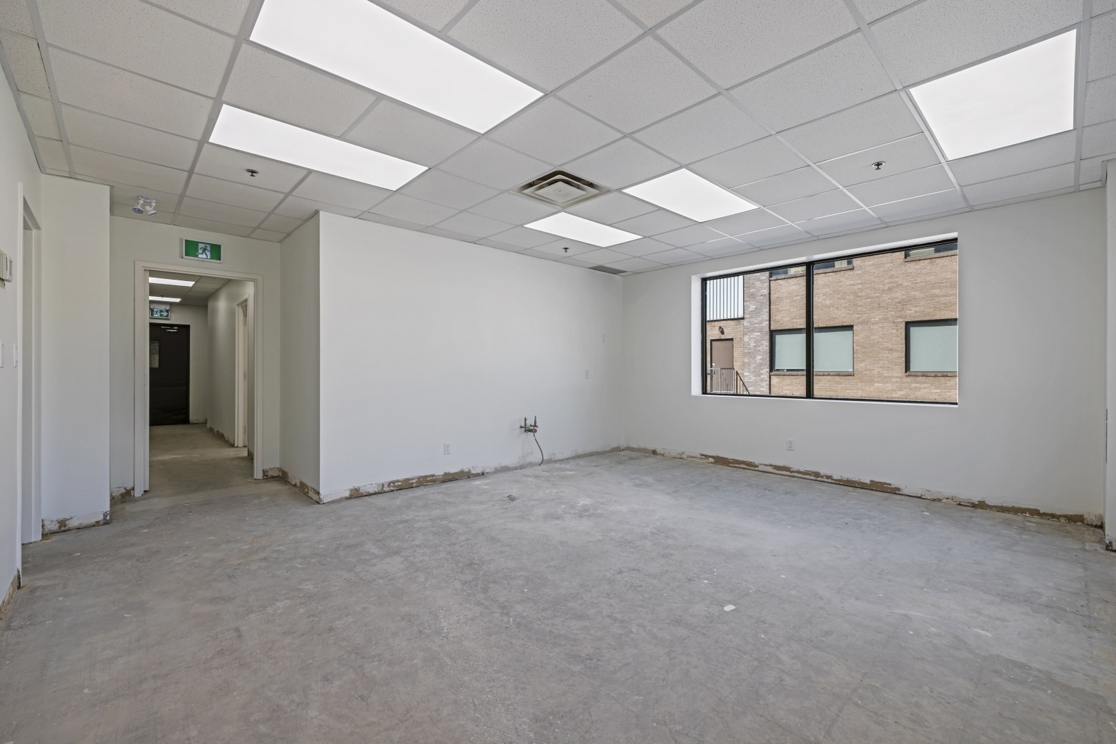 8851 Keele Street Interior