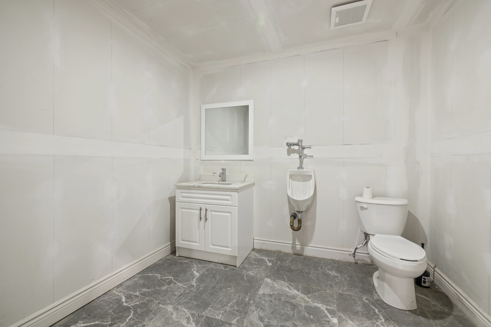 8851 Keele Street Washroom