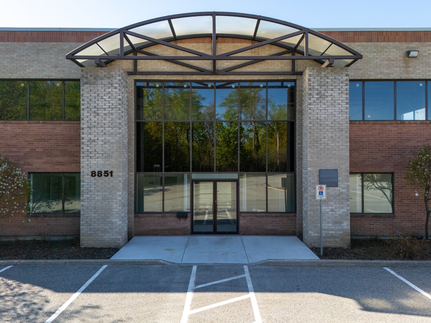 8851 Keele Street Front