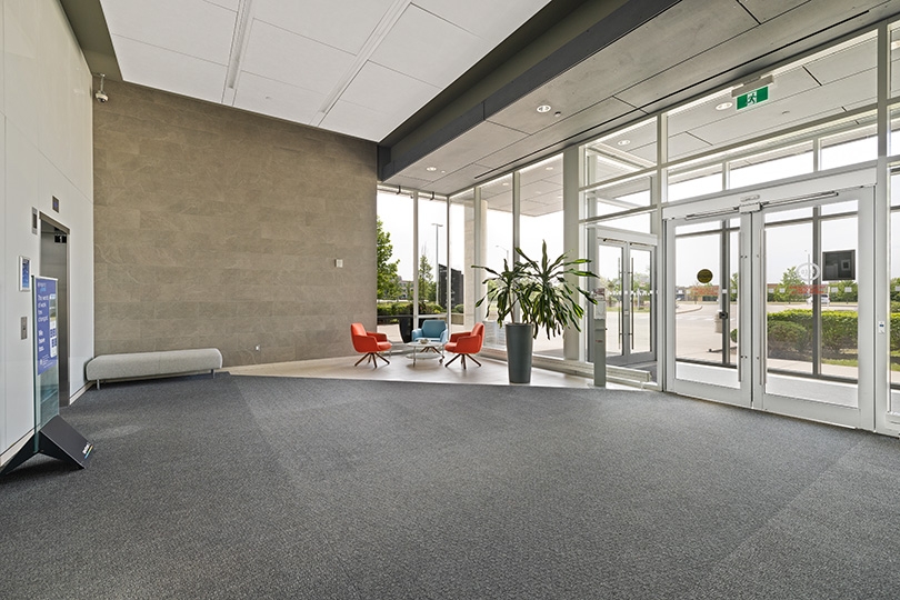 5015 Spectrum Way interior view of the lobby