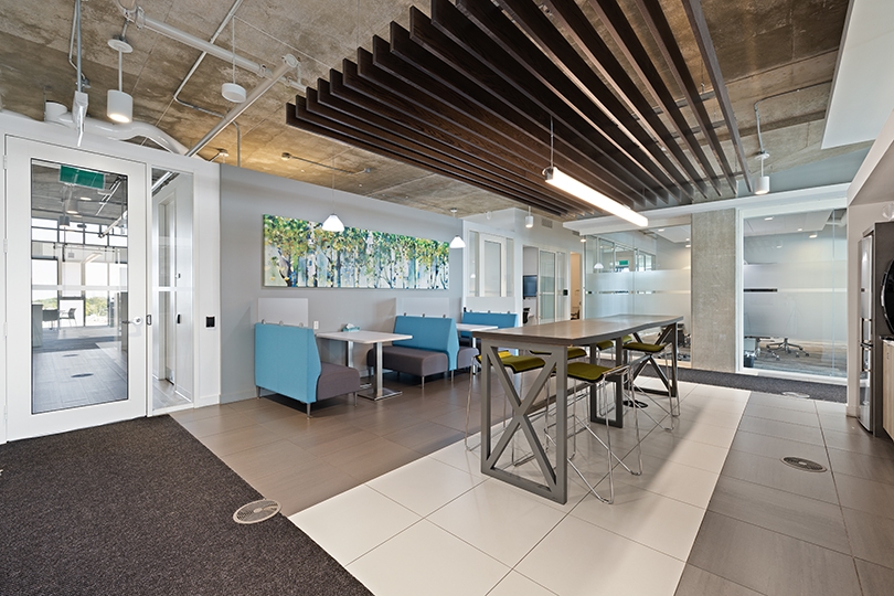 5015 Spectrum Way interior view of office with booth-style workstations