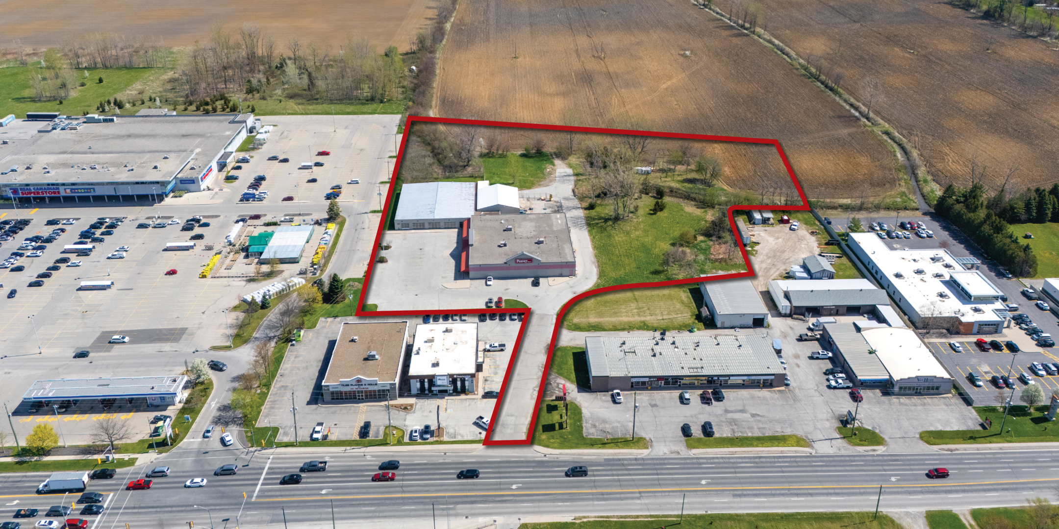 787 St. Clair Street, Chatham - Building and Excess Land with Property Outline