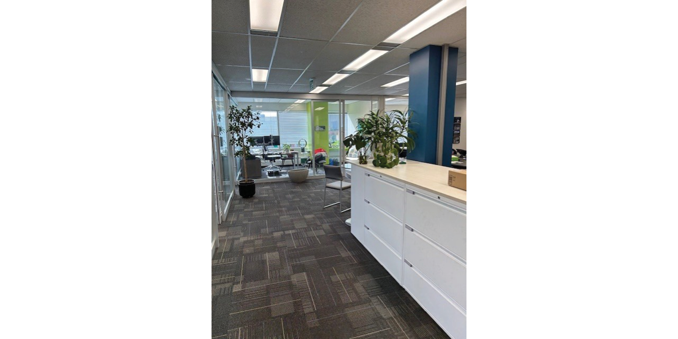 90 Eglinton Avenue E Suite 990 interior