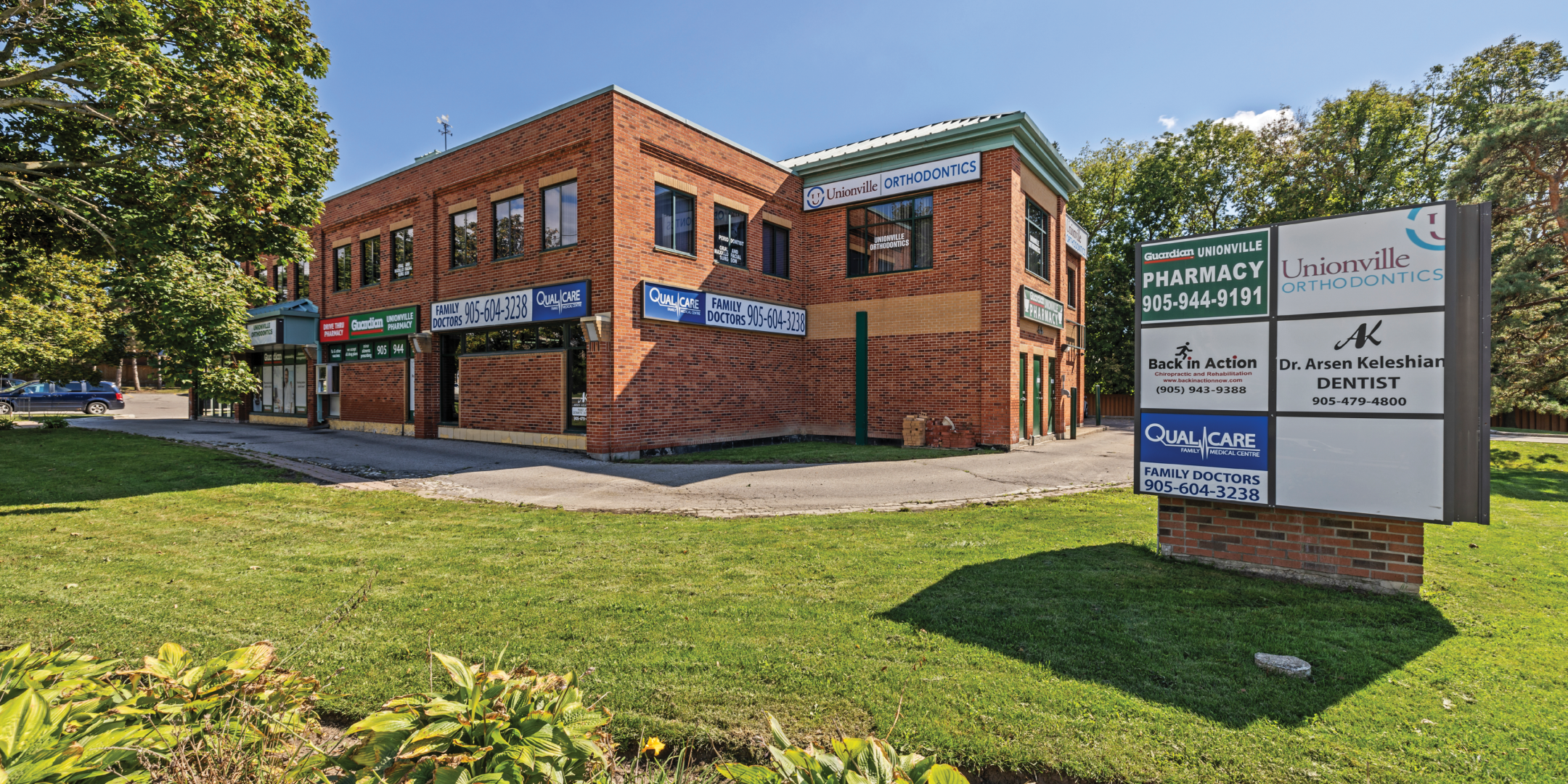 9249 Kennedy Road Building in Markham, ON with multiple medical tenants