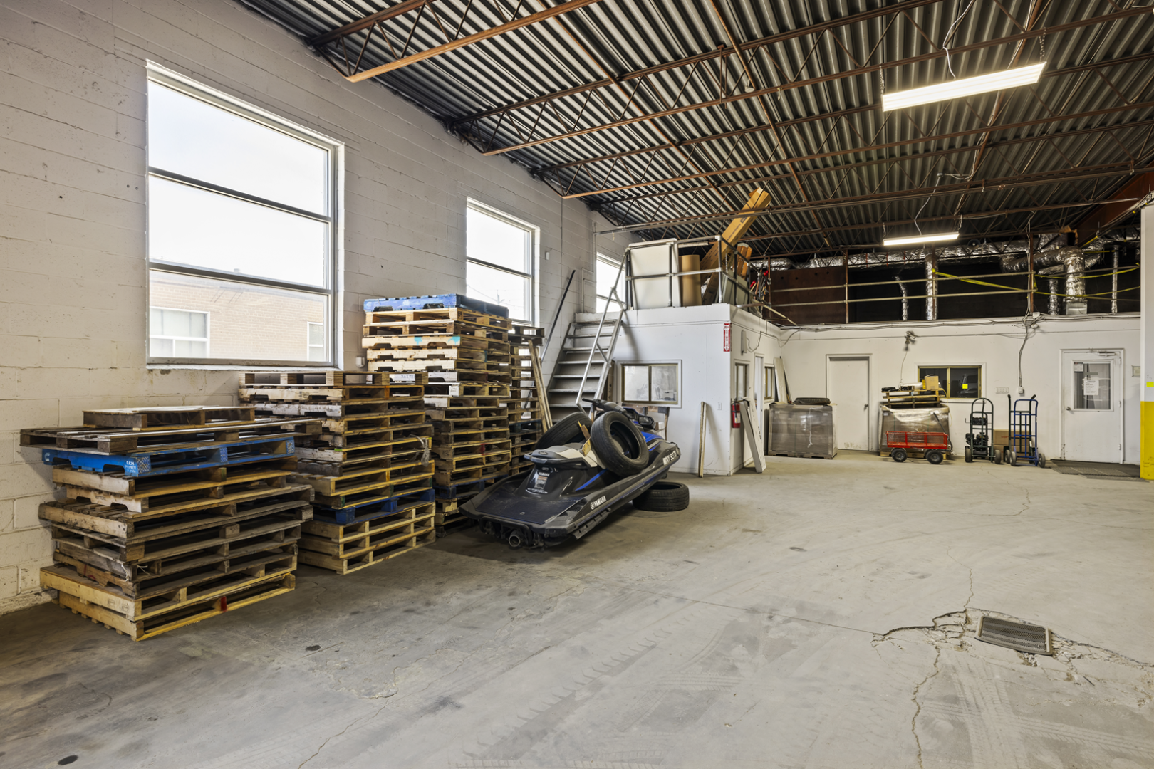 55 Milvan Drive Outside Warehouse