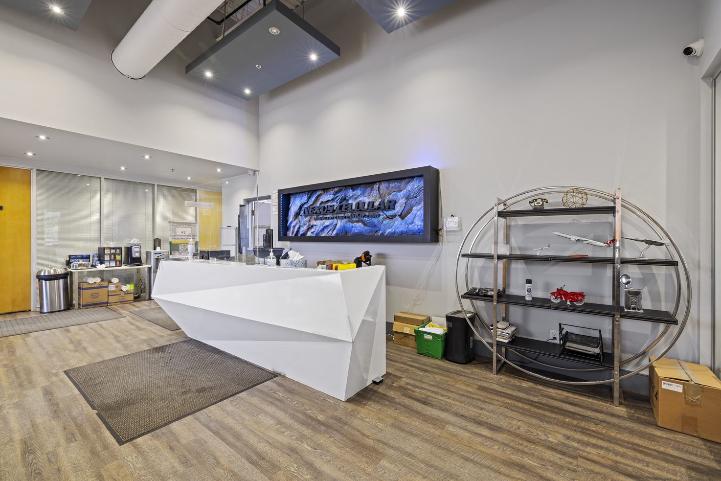 1090 Aerowood Dr Reception 