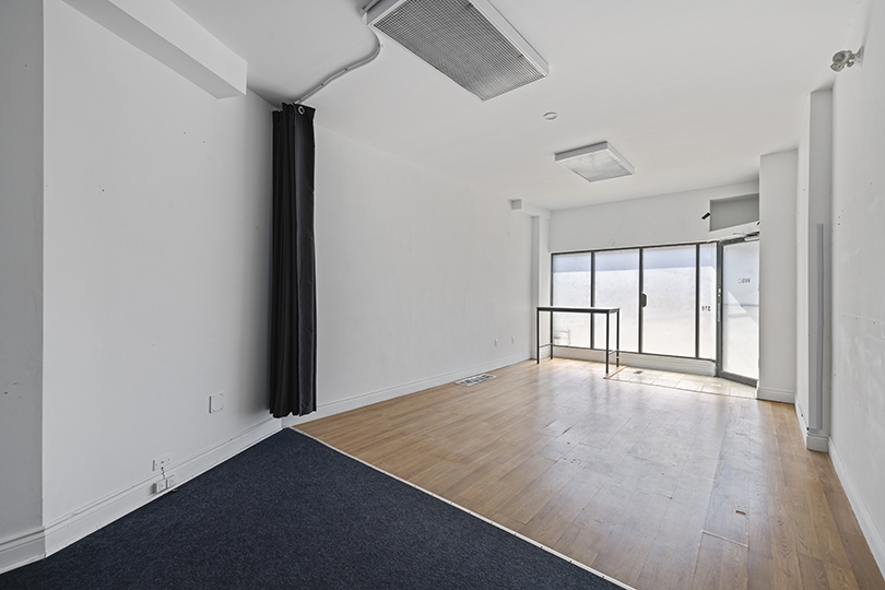 338 Kingston Road interior room with natural lights