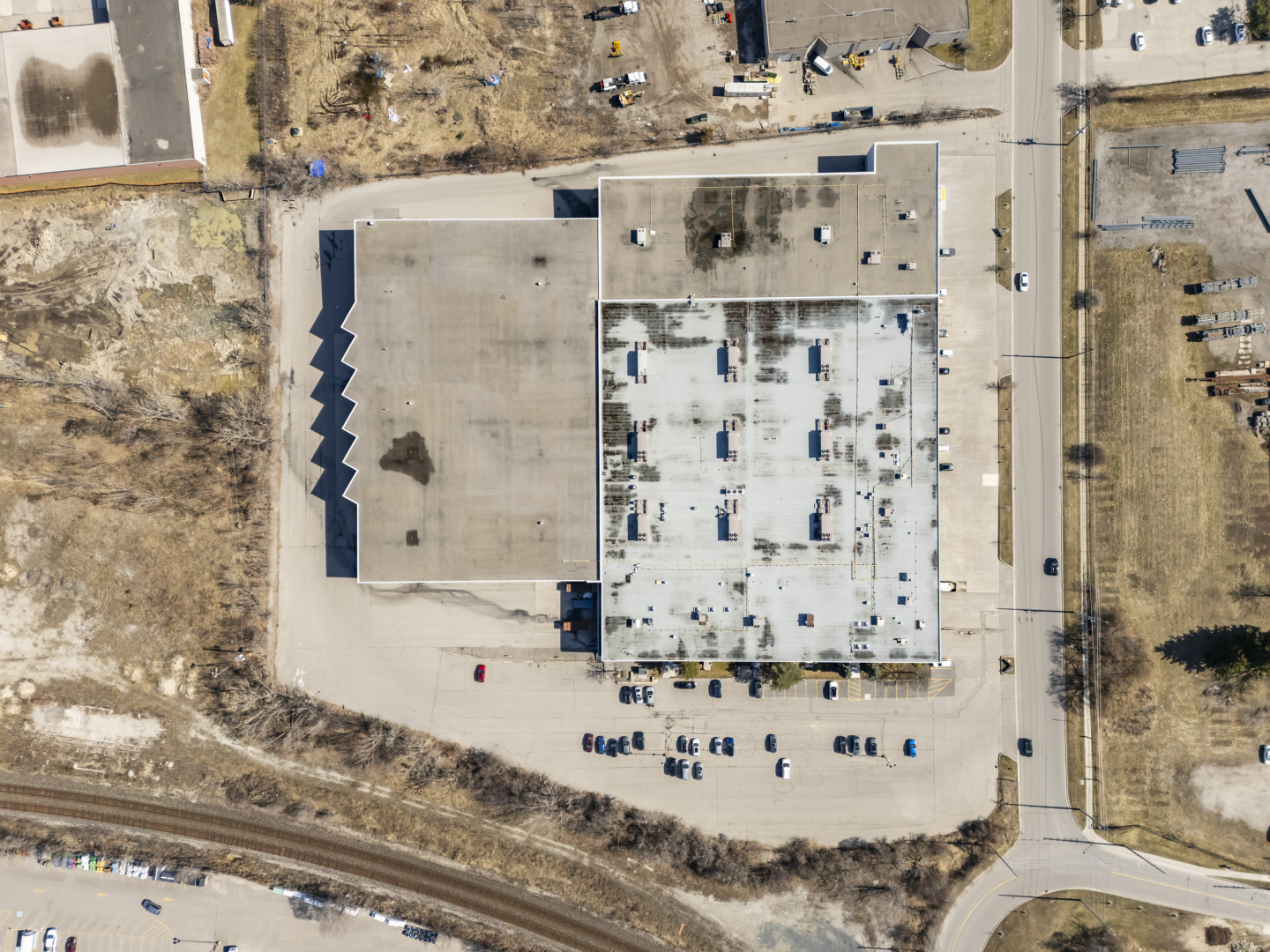 560 Hensall Circle top view of building and surrounding property and parking 