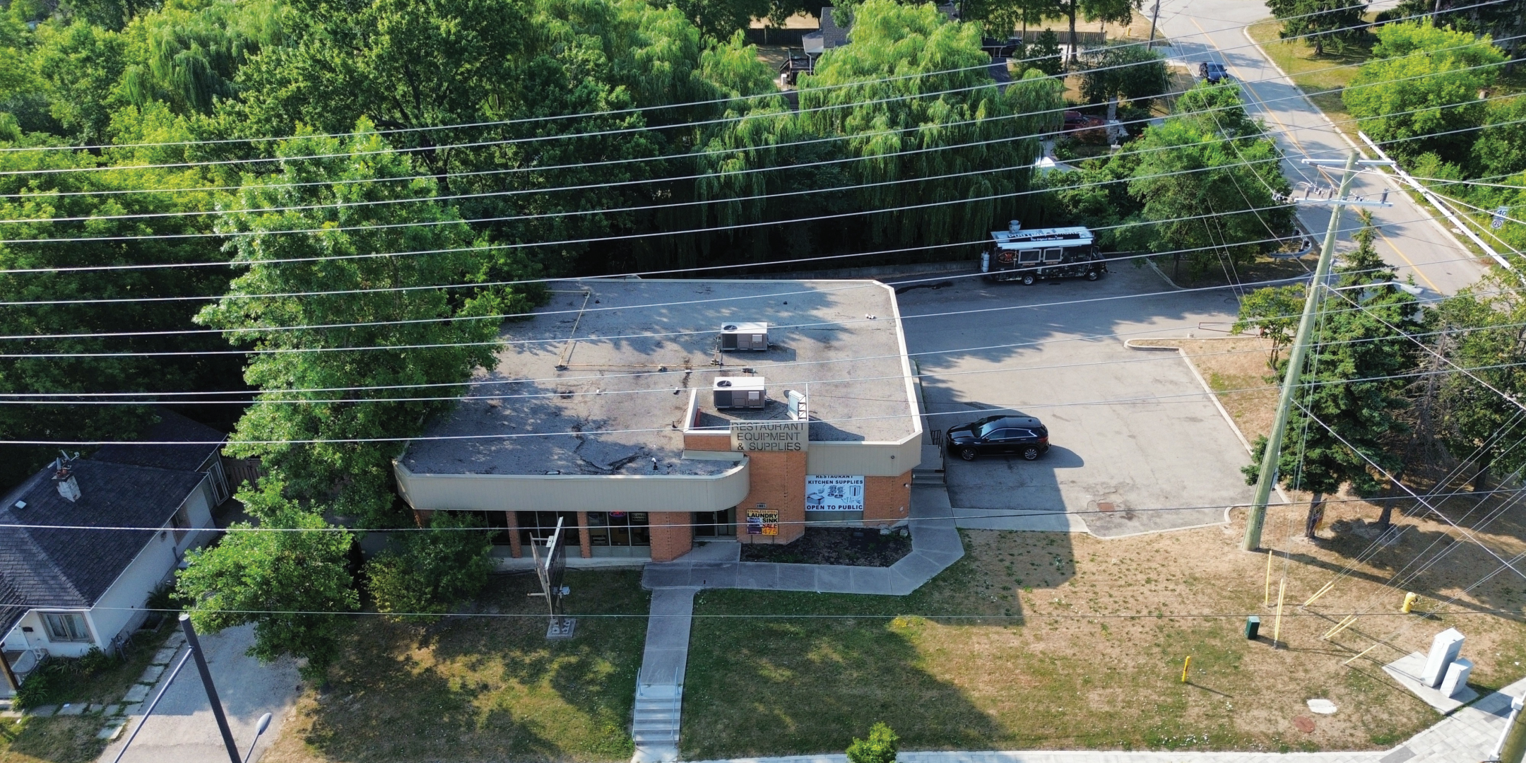 1965 Highway 7 Building Exterior
