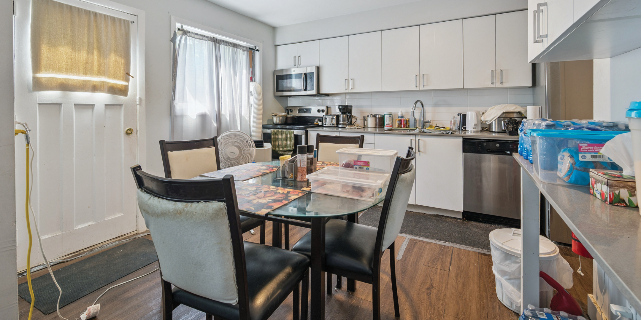 392-398 Erb Street - Gallery - Kitchen