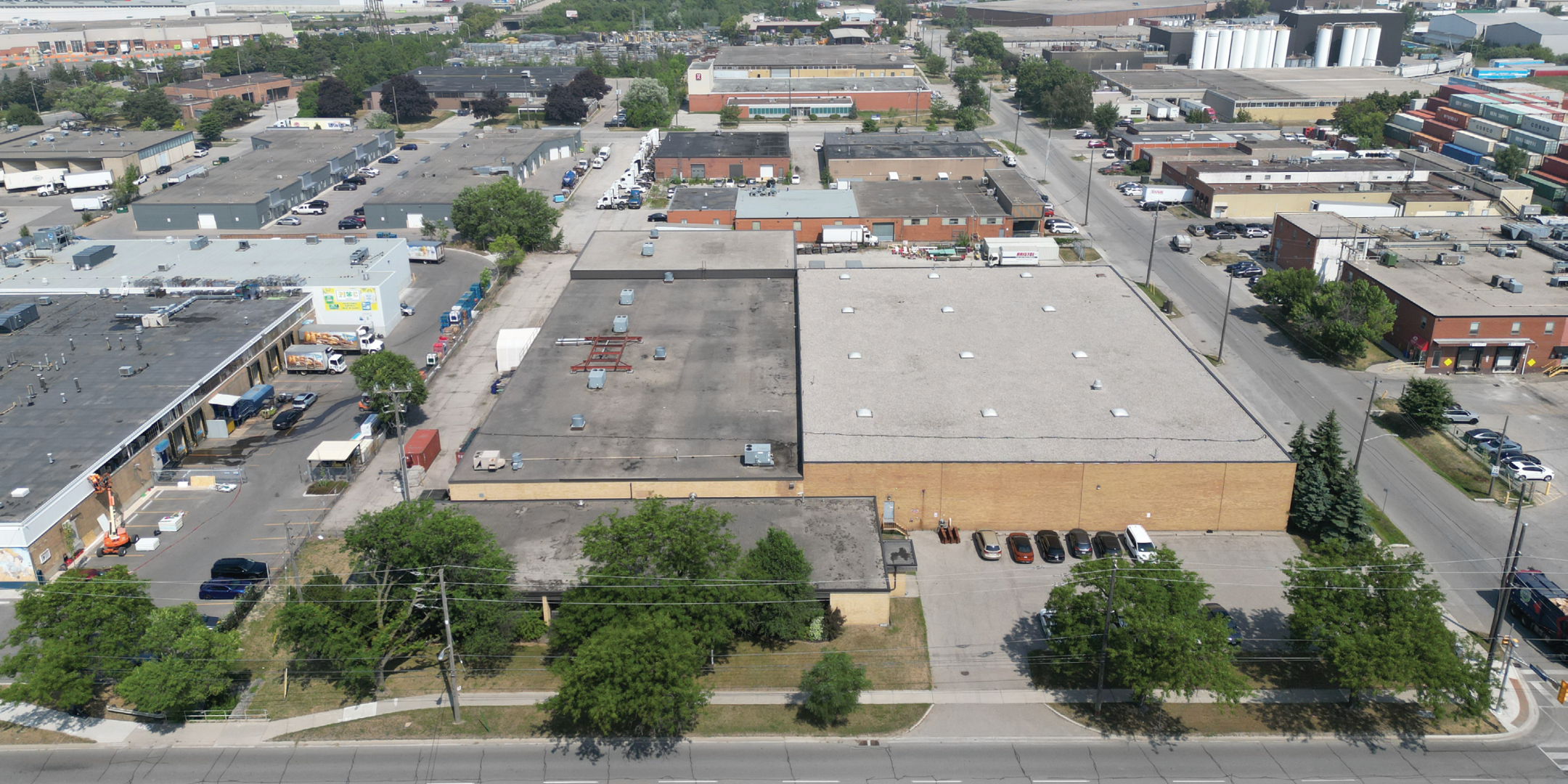 100 North Queen Street Industrial Building