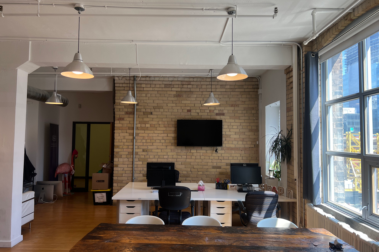 174 Spadina suite 300