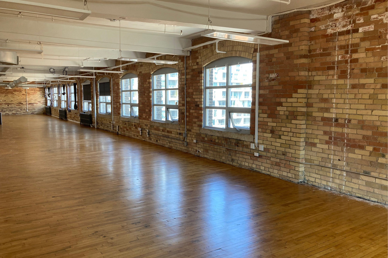 174 Spadina Avenue suite 603