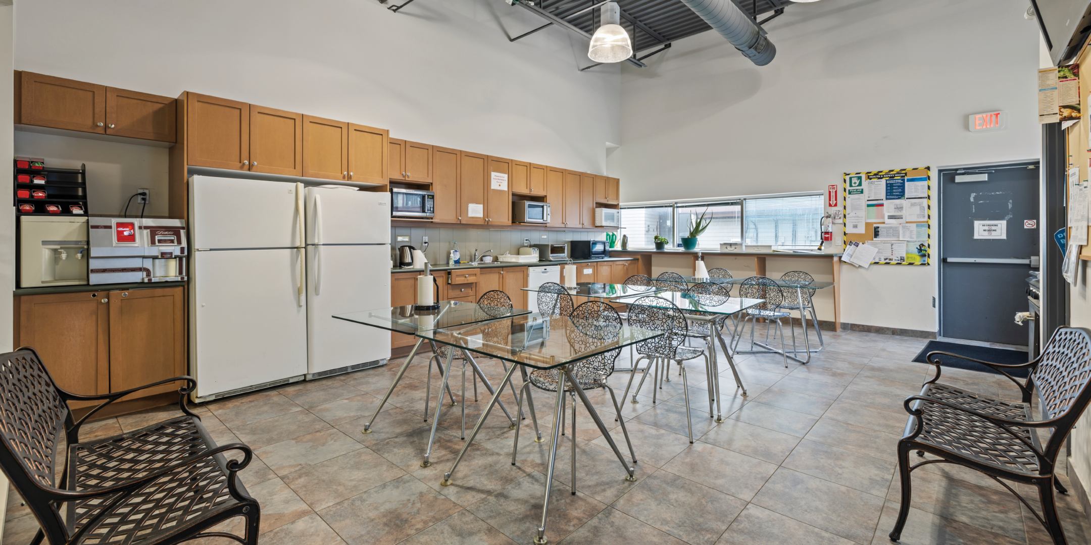 235-255 Lesmill Road kitchen