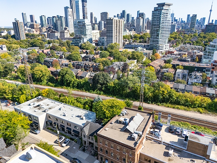 283 Macpherson aerial shot