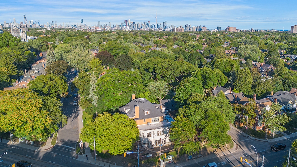 35 High Park Gardens aerial shot