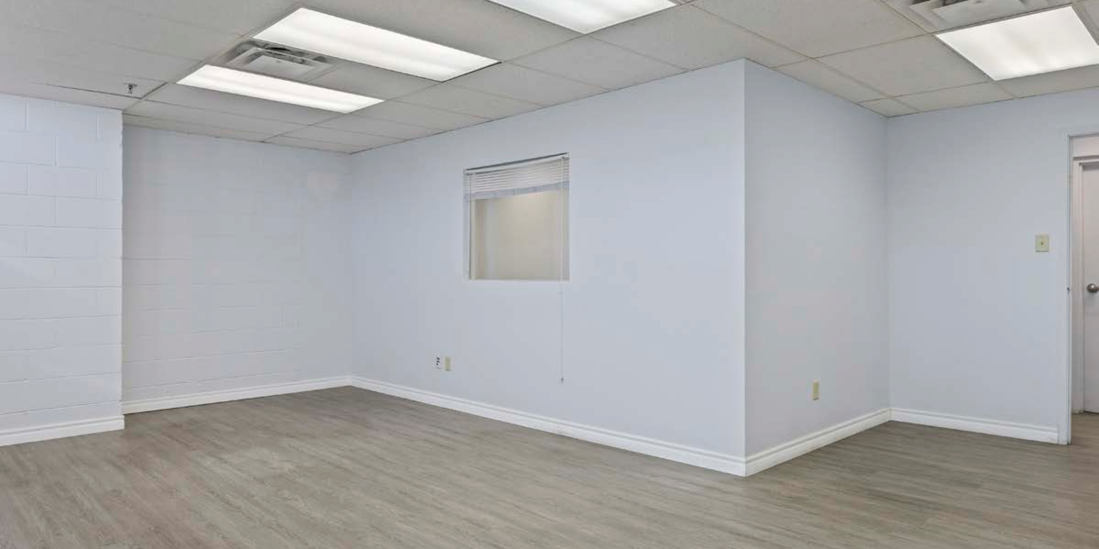 3636 Weston Road Office Interior