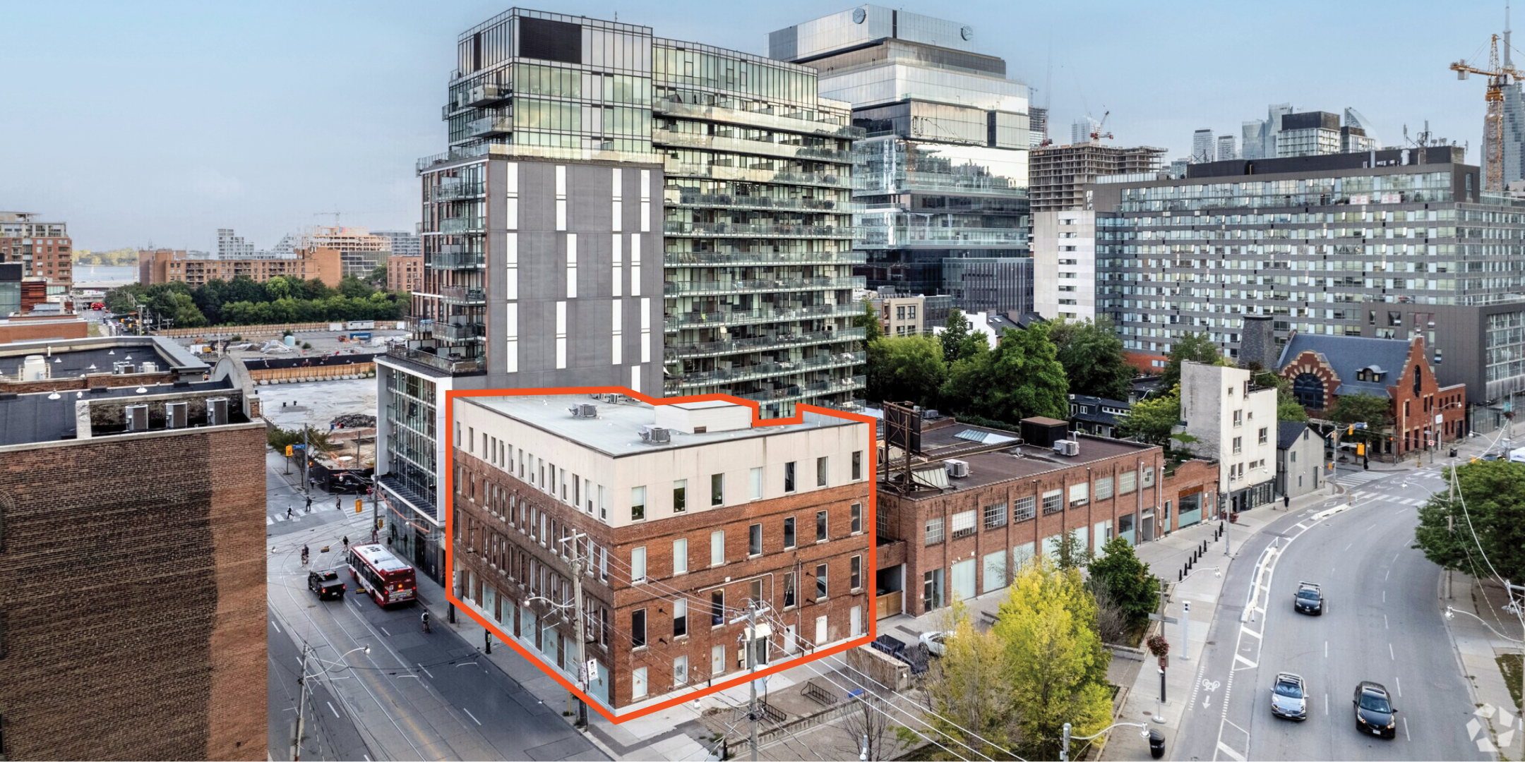 595 Adelaide Street E building aerial showing streets