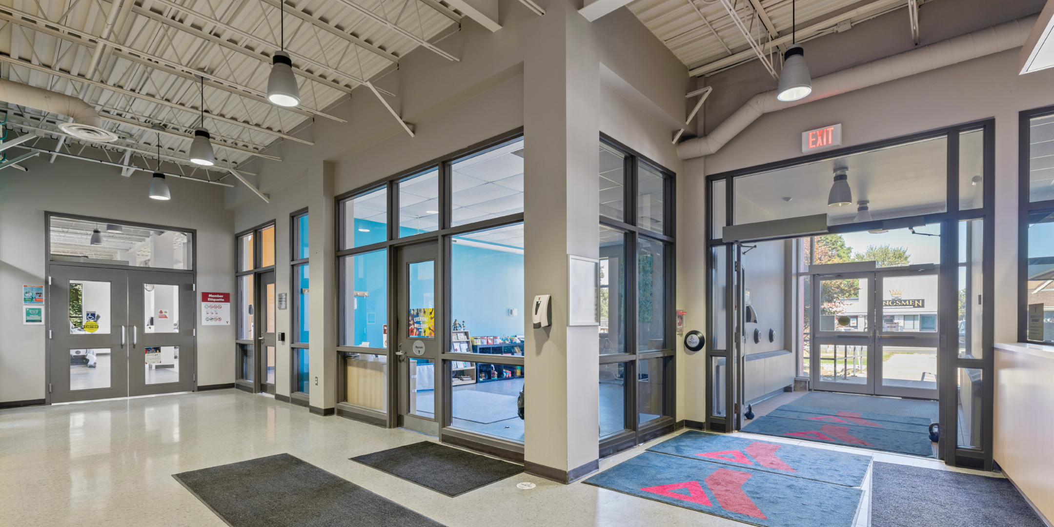 Interior front entrance of building at 808 Dundas Street