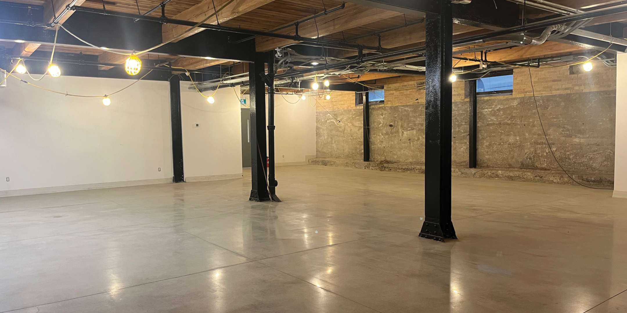 91 Oxford lower level