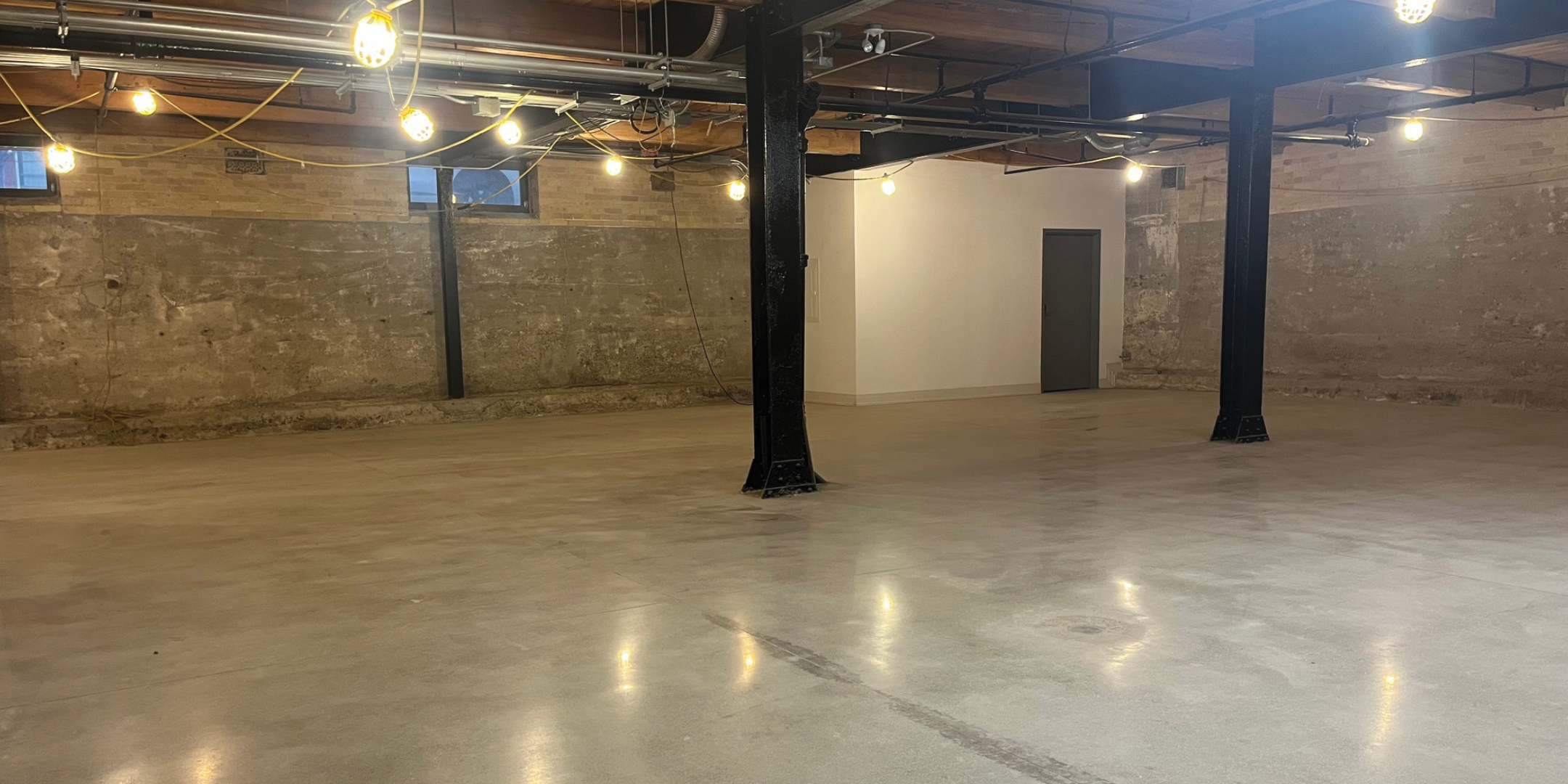 91 Oxford lower level