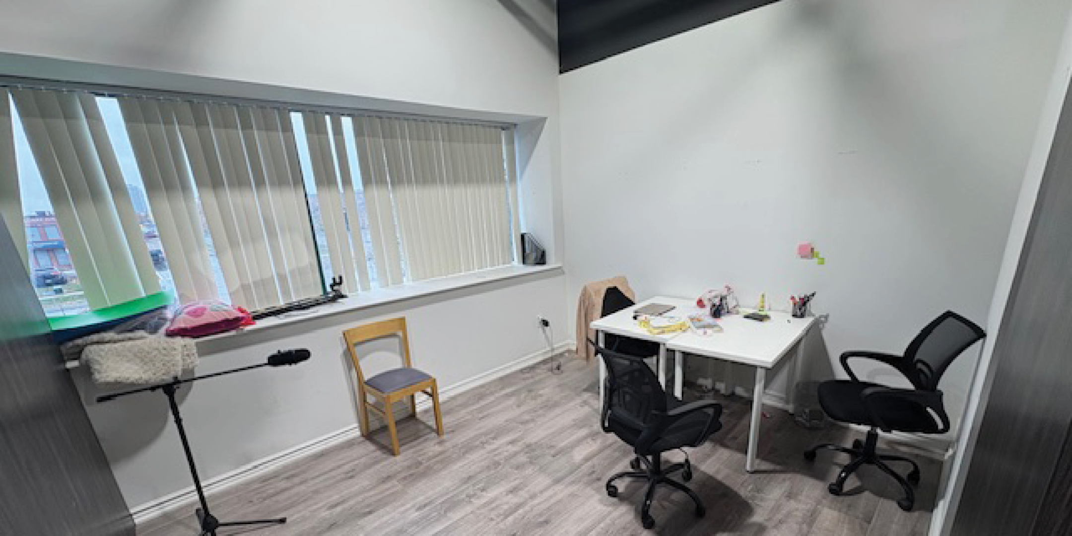 Interior office at 1 Applewood Crescent