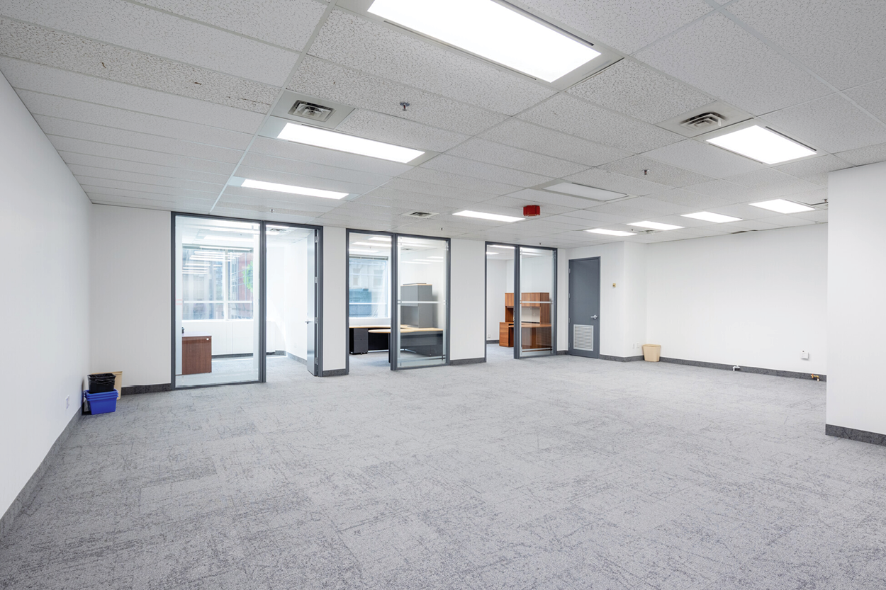 20 adelaide street east office vacant area