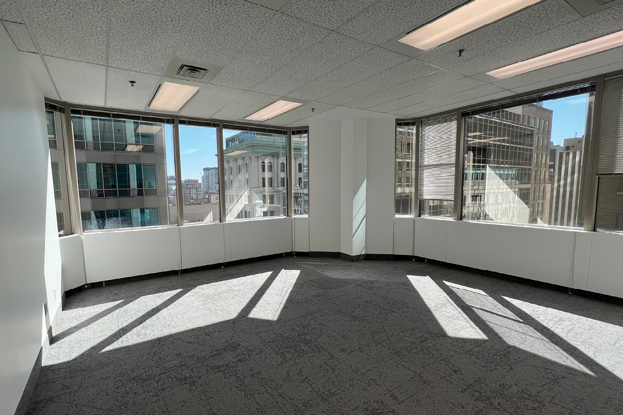 20 adelaide street east office vacant area