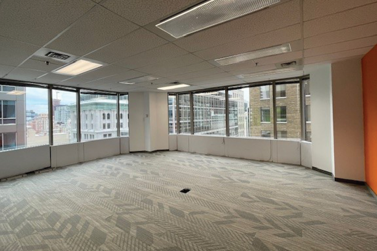 20 adelaide street east office vacant area