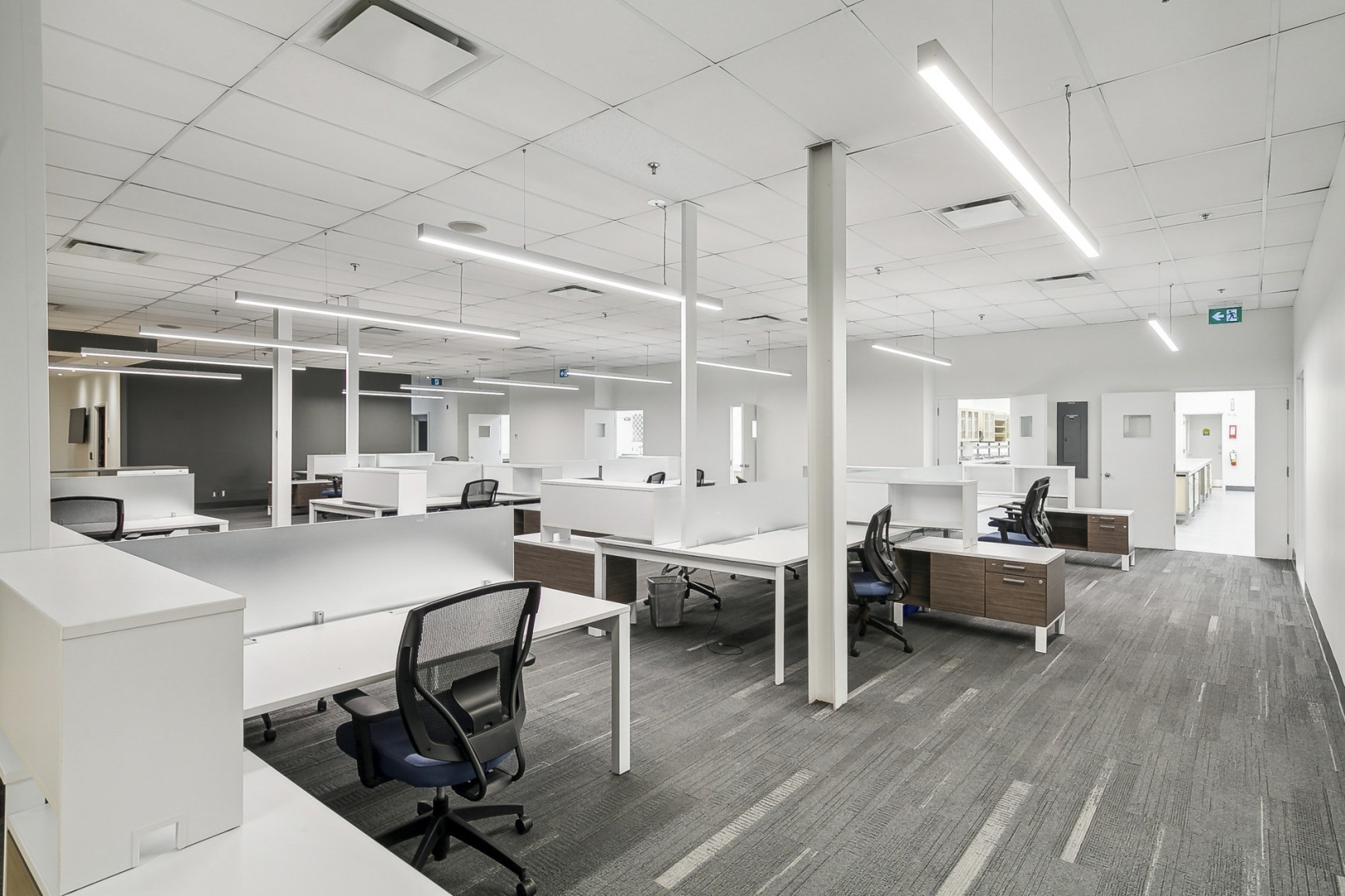 2488 Dunwin Drive work cubicles overview