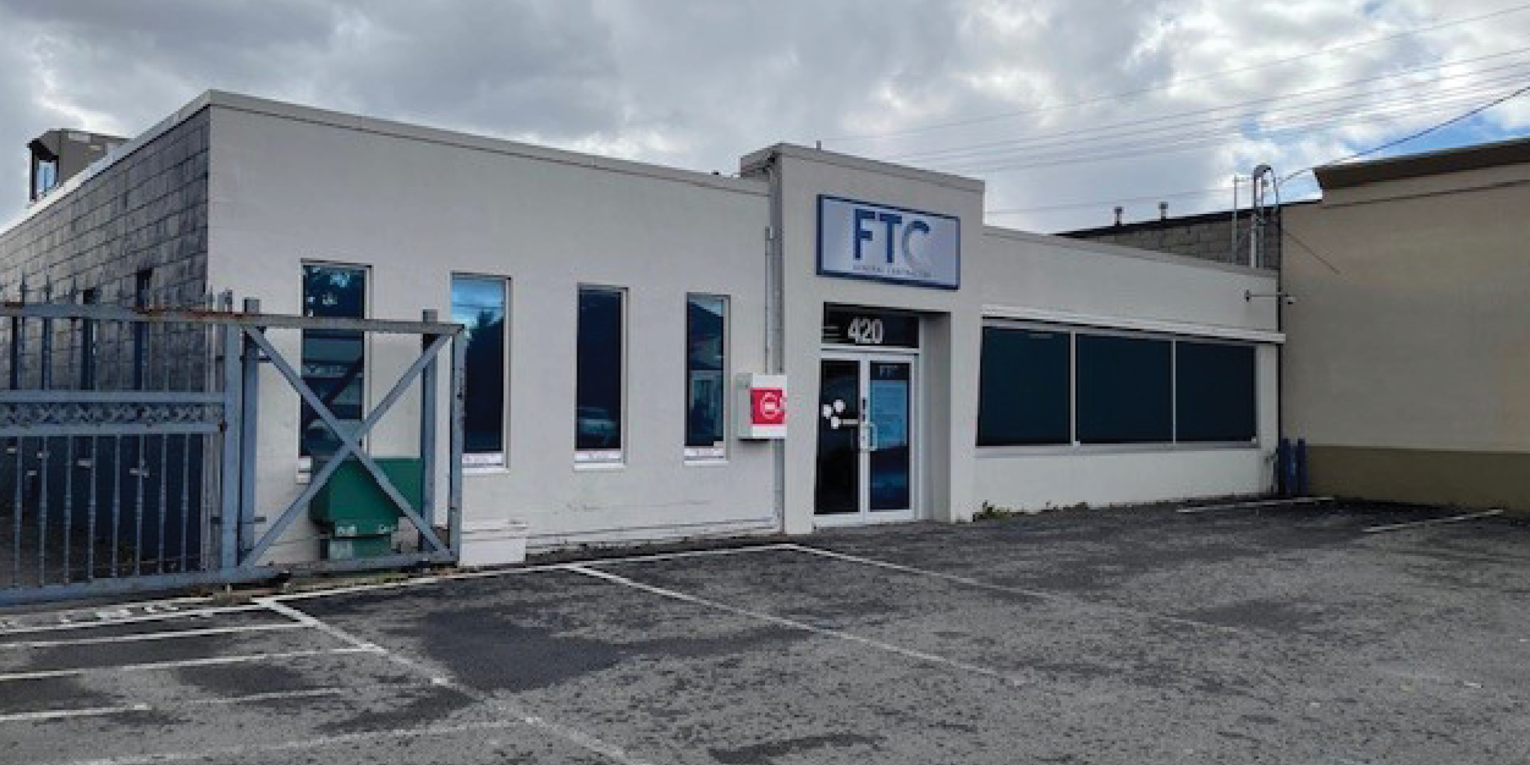 Exterior front entrance at 420 McArthur Avenue