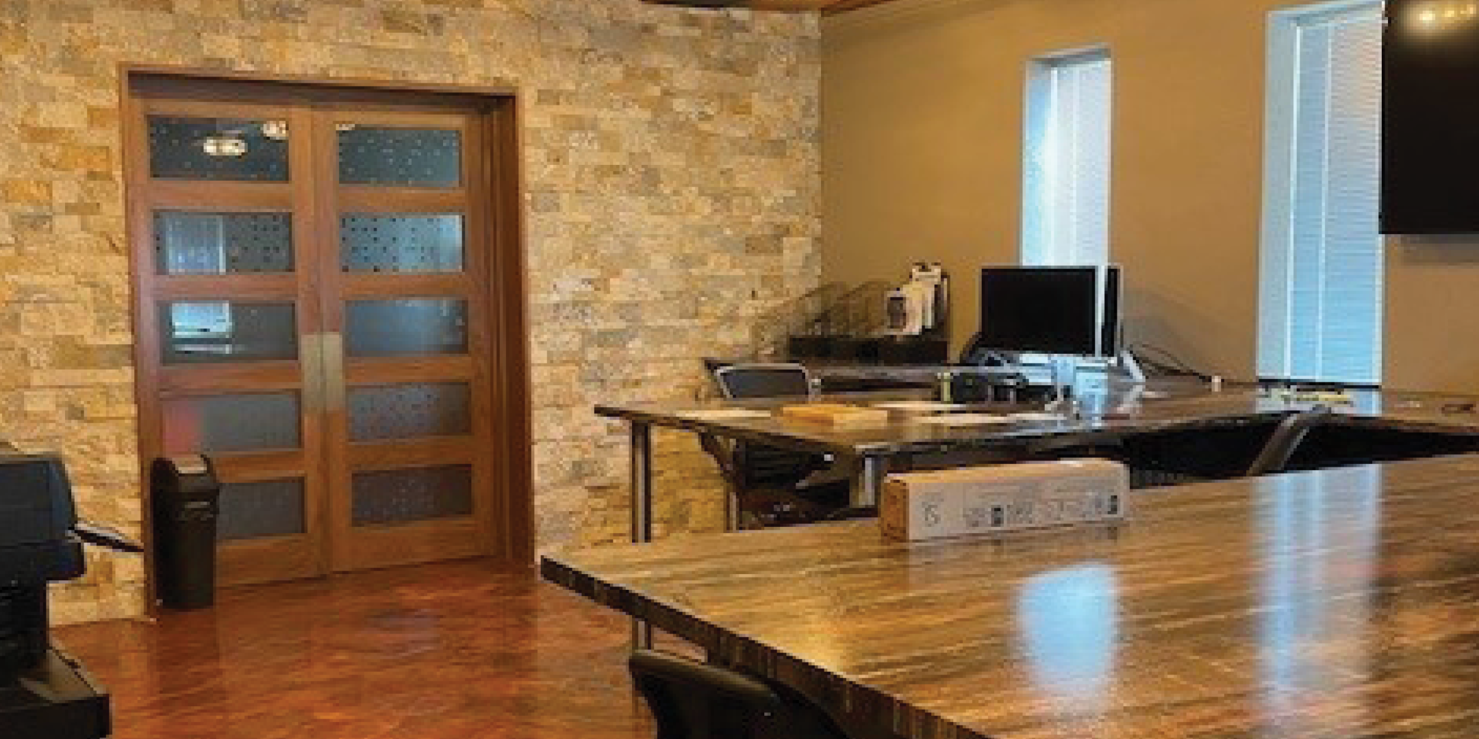 Interior office area at 420 McArthur Avenue